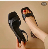 صندل پاشنه دار زنانه مدل اناهیتا
