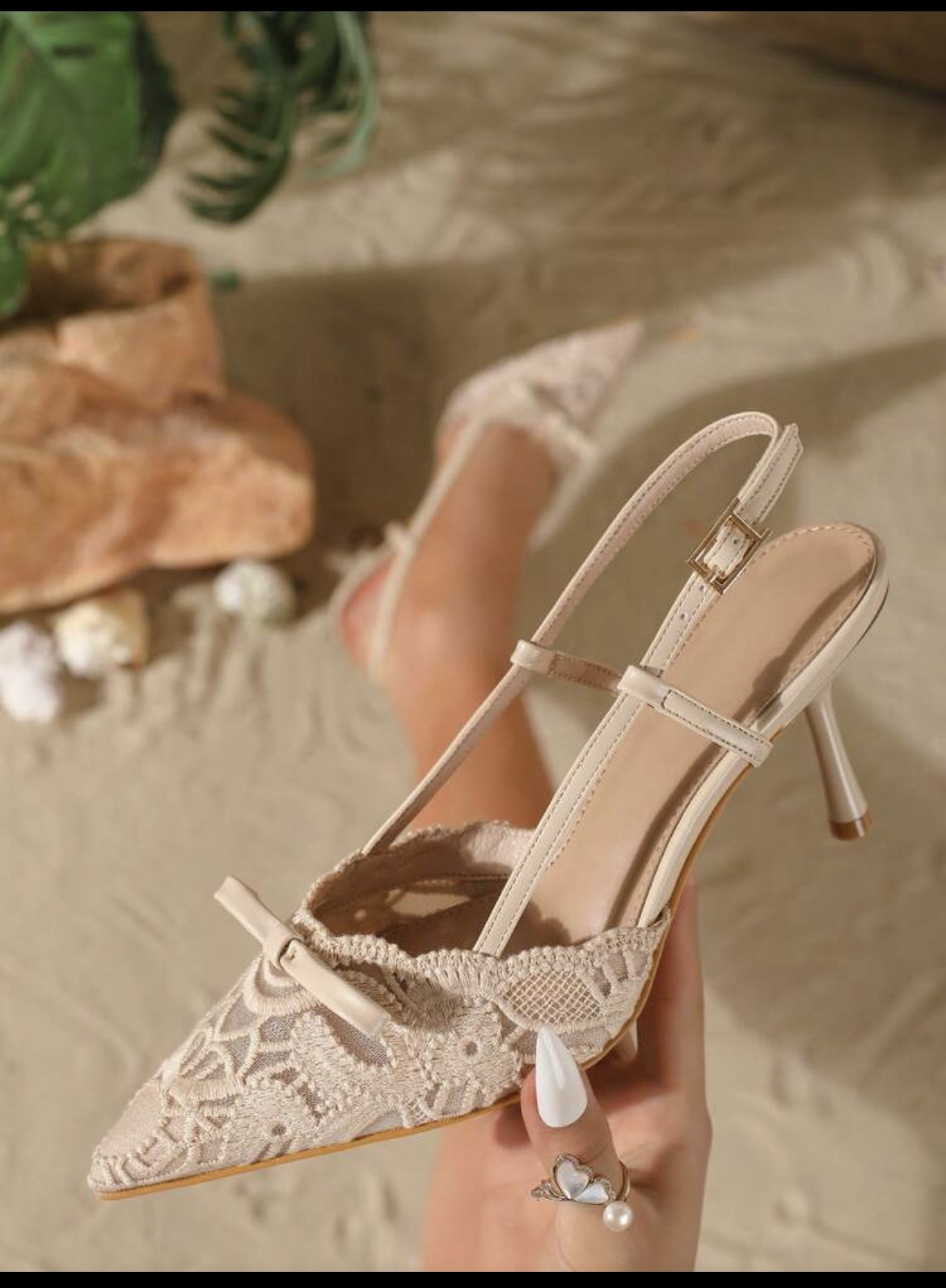 کفش مجلسی زنانه Fashion مدل Lace Bow نوک تیز گیپور